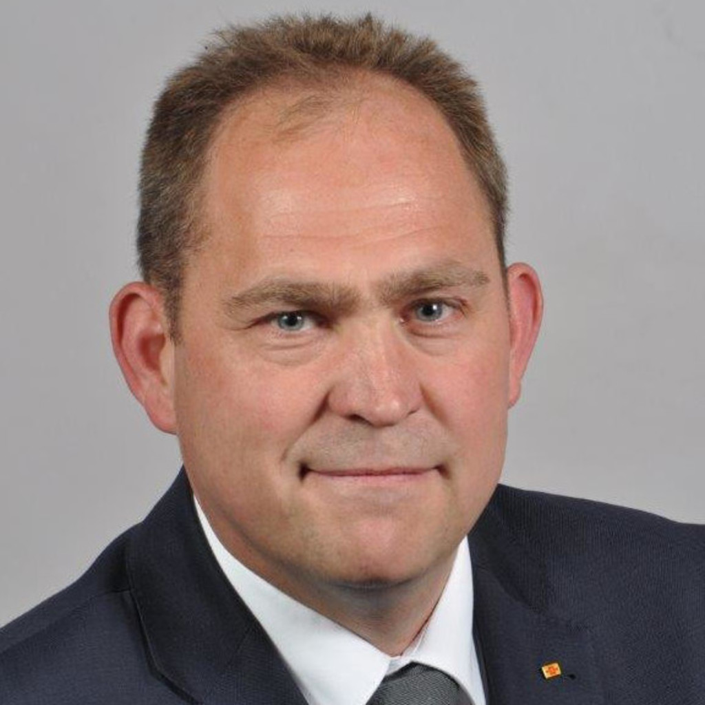 Herr Mathias Heimes .