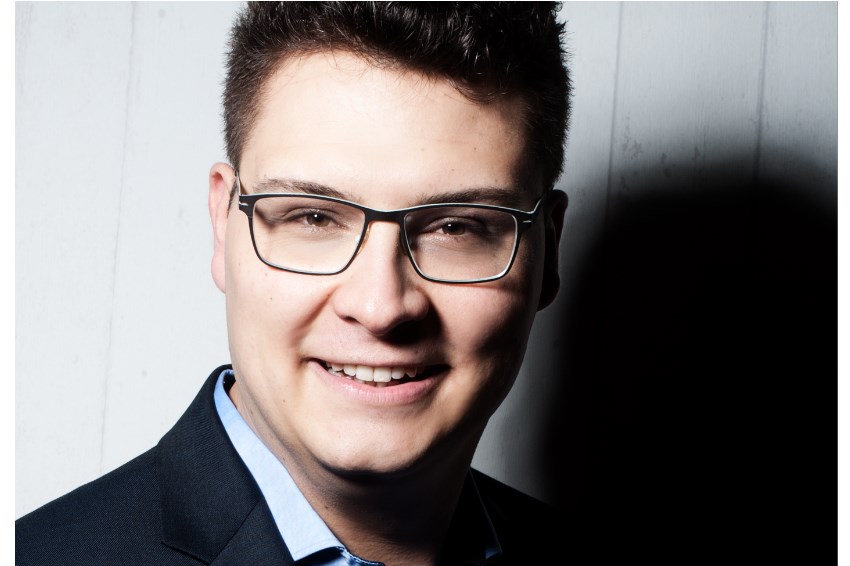 Herr Christoph Hake .